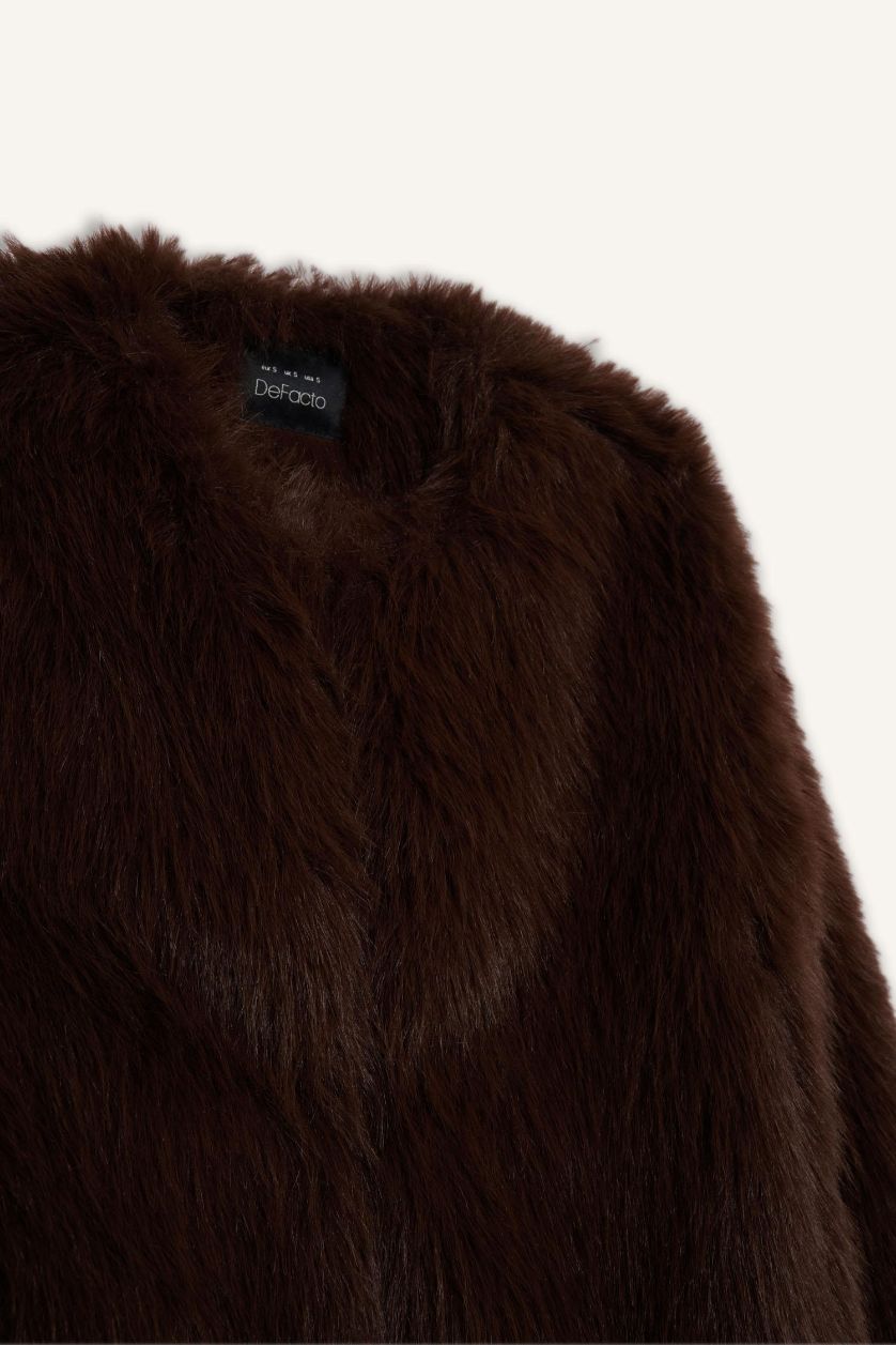 حريمي بني بنطلون قصير فرو صناعي قصة عادية