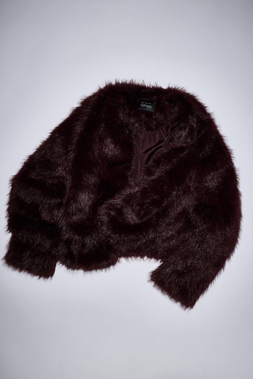 Kadın Bordo Regular Fit Kısa Suni Kürk