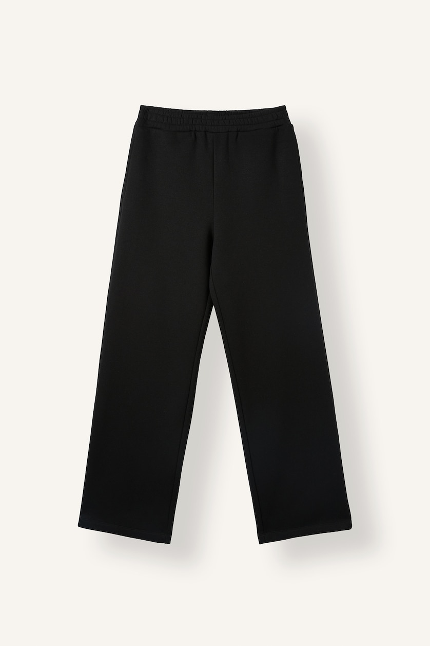Women Black Straight Fit Thick Sweatshirt Fabric Trousers