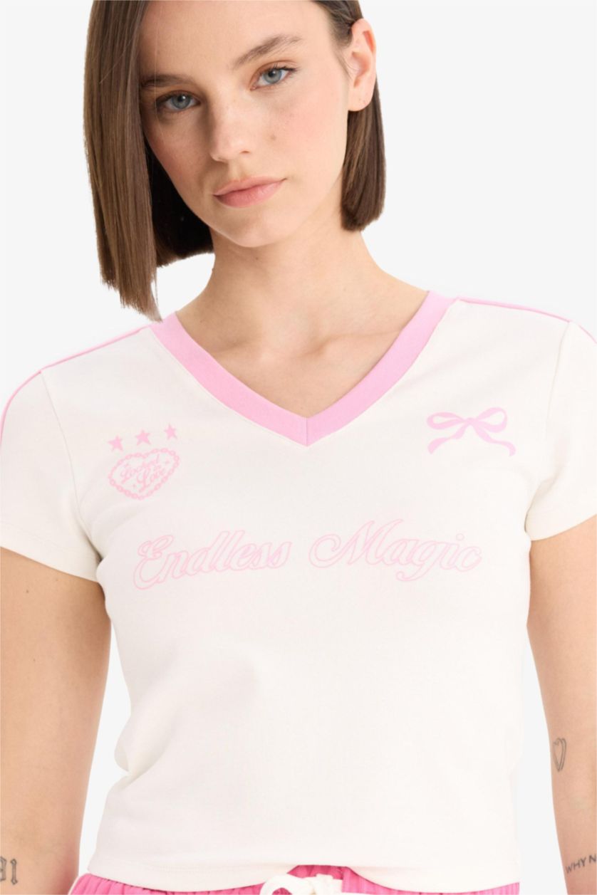 Woman White Fitted V Neck Printed Ribbed Short Sleeve T-Shirt