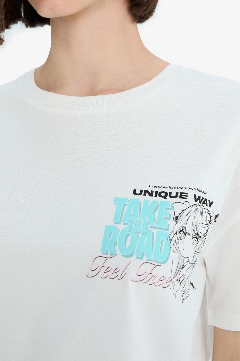 Kadın Kırık Beyaz Oversize Geniş Kalıp Bisiklet Yaka Baskılı Kısa Kollu Tişört