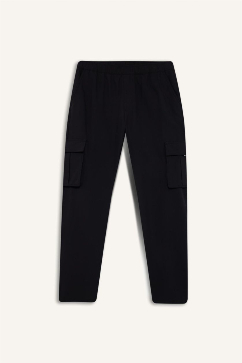 Erkek Siyah Standart Fit Kargo Cepli Standart Paça Dokuma Sporcu Jogger