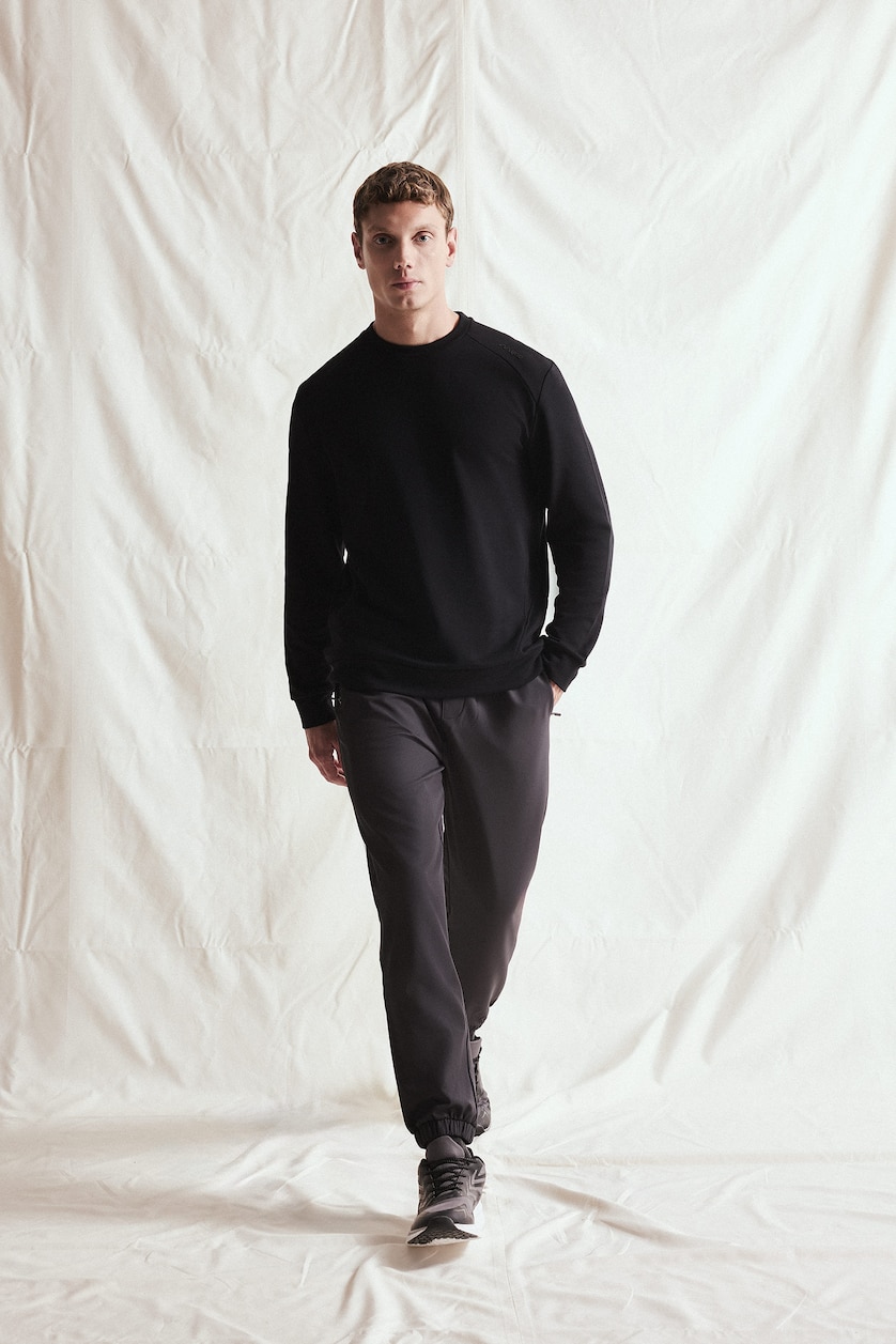 MAN Anthracite Standard Fit Woven Jogger