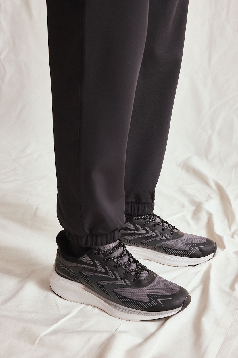 MAN Anthracite Standard Fit Woven Jogger