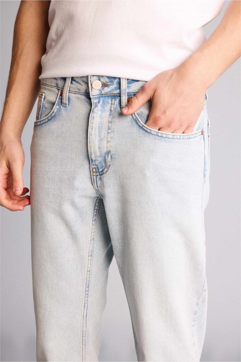 Erkek Açık Mavi Slım Tapered Fıt Dar Paça Jean Pantolon