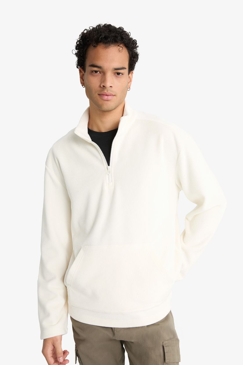 Erkek Ekru Yumuşak Tuşe Kadife Sweatshirt