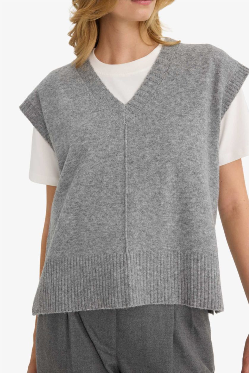 Әйелдерге Сұр қалыпты пішім v жаға трикотаж Жилет