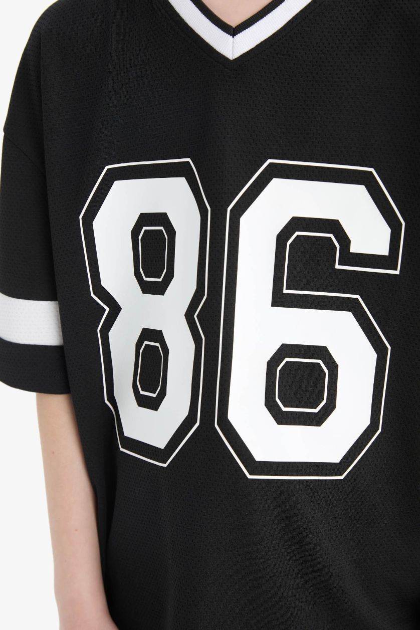 Erkek Çocuk - Genç Erkek Siyah Oversize Geniş Kalıp V Yaka Baskılı Kısa Kollu Tişört Erkek Çocuk