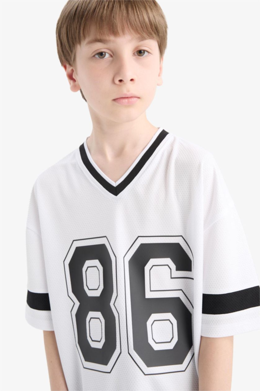 Erkek Çocuk - Genç Erkek Violet Beyaz Oversize Geniş Kalıp V Yaka Baskılı Tül Kısa Kollu Tişört Erkek Çocuk