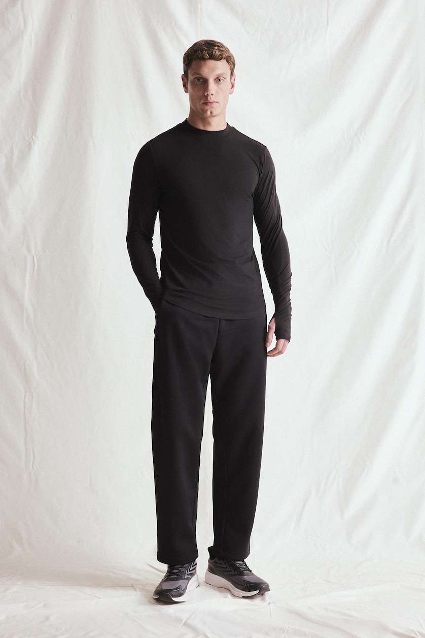 Men Black Slim Fit Long Sleeve Body