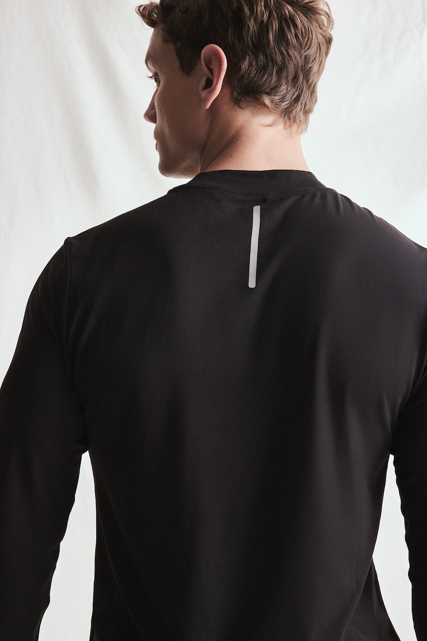 Men Black Slim Fit Long Sleeve Body