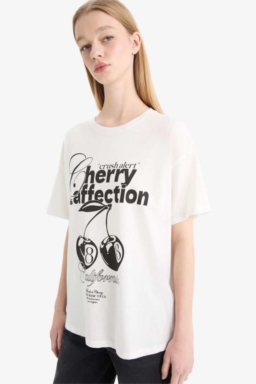 Kadın Kırık Beyaz Oversize Geniş Kalıp Bisiklet Yaka Baskılı Kısa Kollu Tişört