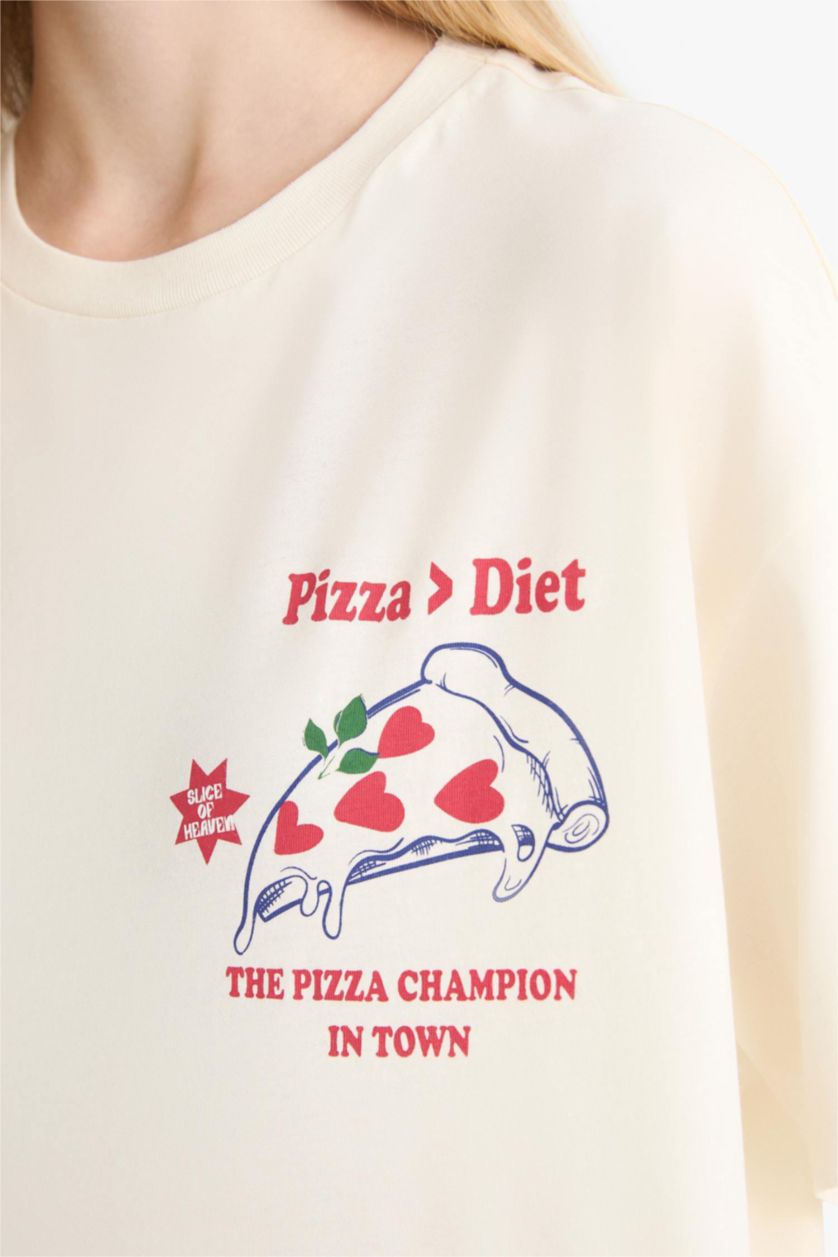 Kadın Ekru Oversize Geniş Kalıp Bisiklet Yaka Sırt Baskılı Kısa Kollu Tişört