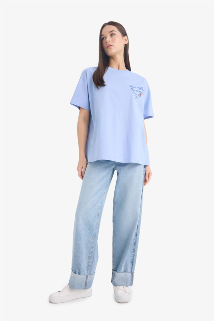 Kadın Mavi Oversize Geniş Kalıp Bisiklet Yaka Sırt Baskılı Kısa Kollu Tişört