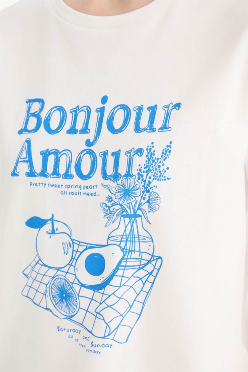 Kadın Kırık Beyaz %100 Pamuk Regular Fıt Baskılı Tişört