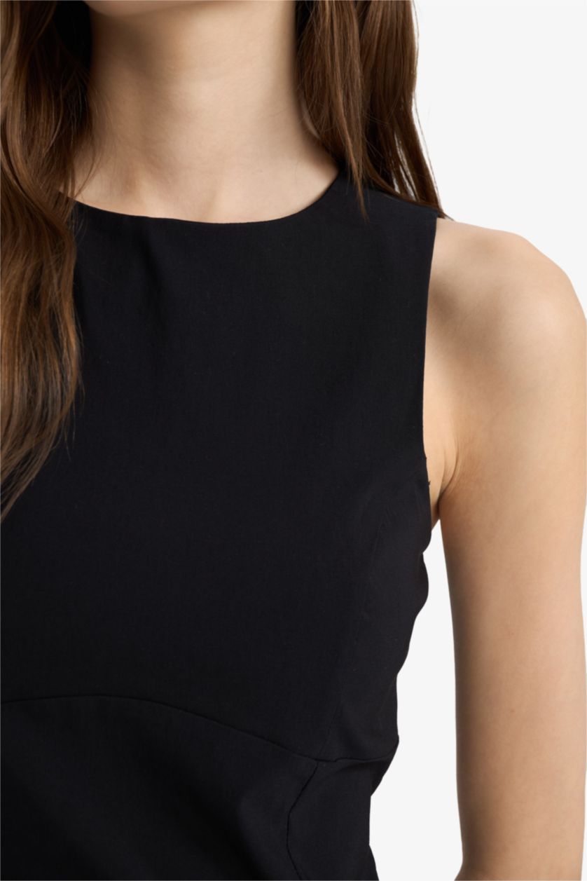 Kadın Siyah Bisiklet Yaka Bengalin Kolsuz Mini Yazlık Elbise