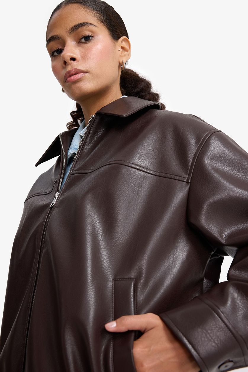 Kadın Kahve Dad Fit Polo Yaka Fermuarlı Suni Deri Ceket