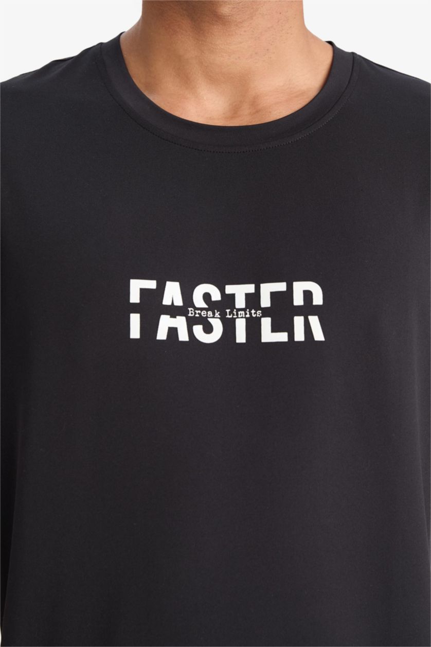 Erkek Siyah Hızlı Kuruyan Slim Fit Dar Kesim Bisiklet Yaka Baskılı Sporcu Kısa Kollu Tişört