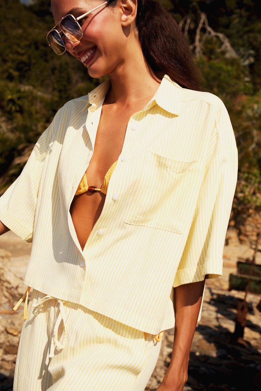 Woman Yellow Oversize Shirt Collar Linen Blended Short Sleeve Shirt