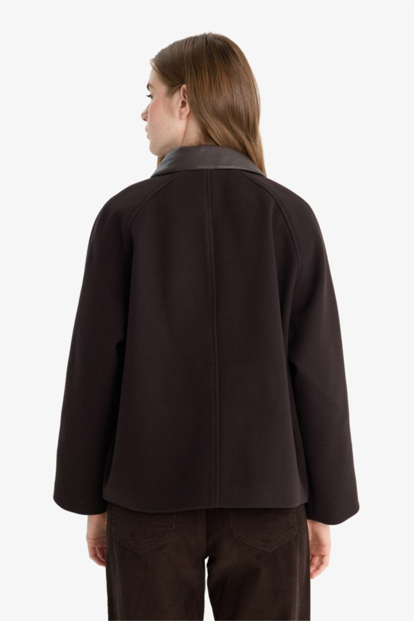 Kadın Kahve Regular Fit Polo Yaka Fermuarlı Kaşe Mont