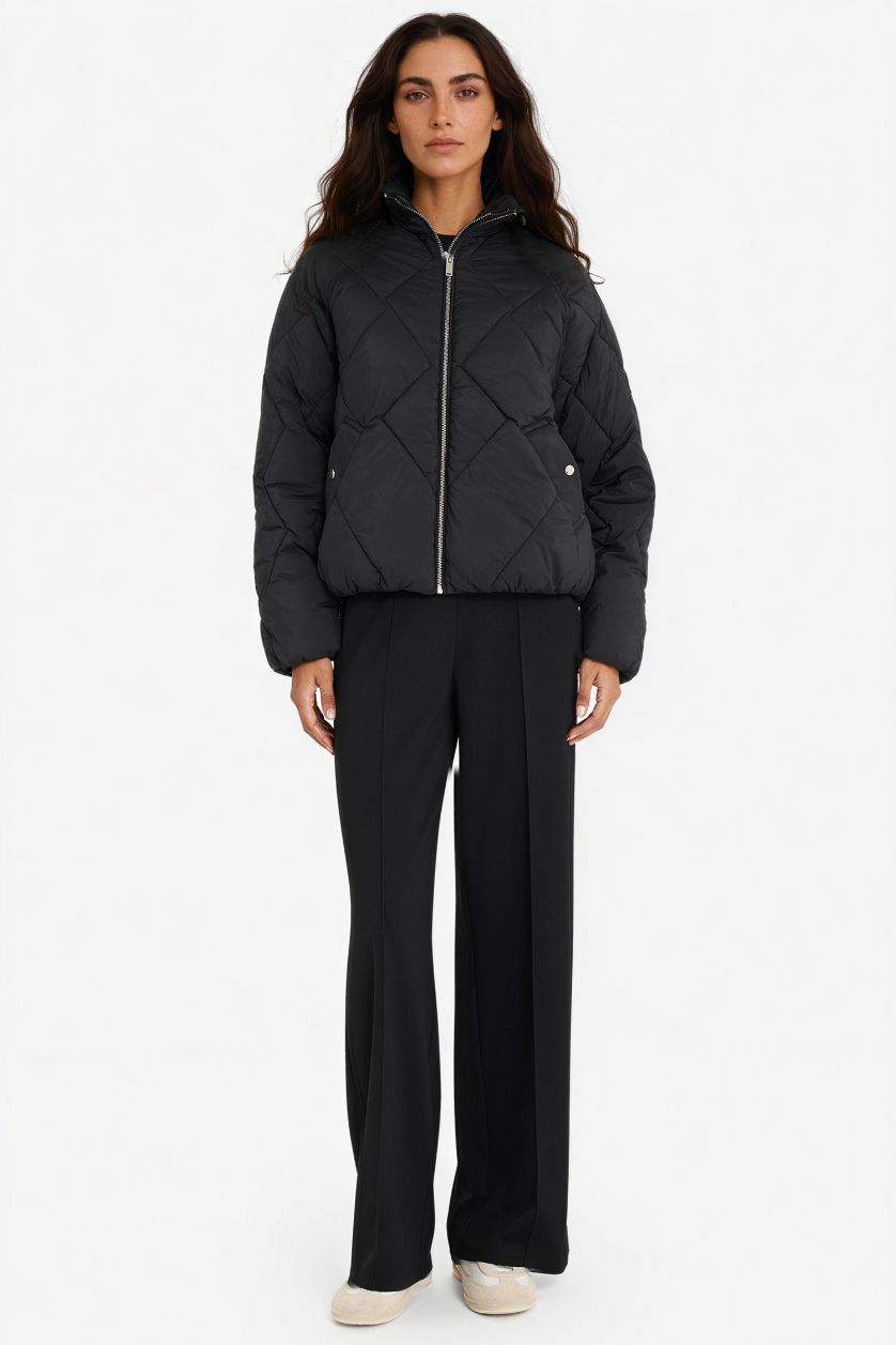 Woman Black Waterproof Regular Fit Puffer Jacket