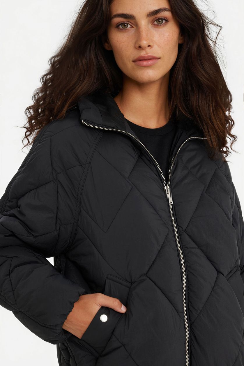 Woman Black Waterproof Regular Fit Puffer Jacket