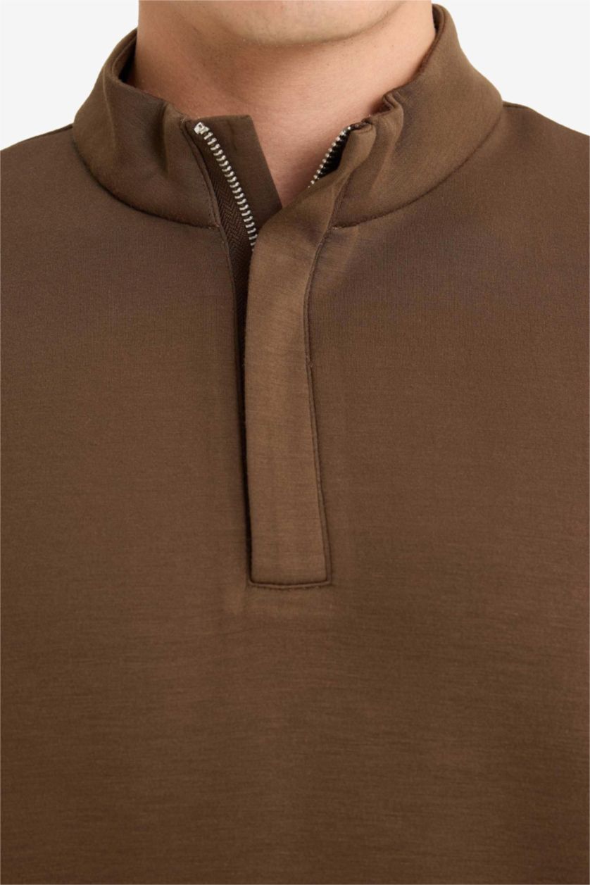 رجال بني سويت شيرت قصة عادية بياخة عالية