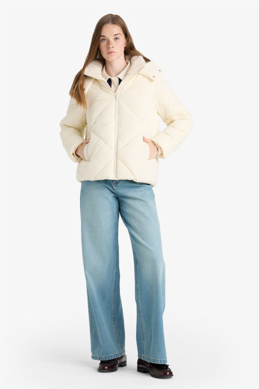 حريمي بيج فاتح جاكيت بامب وتر بروف قصة عادية مبطن بفرو إصطناعي