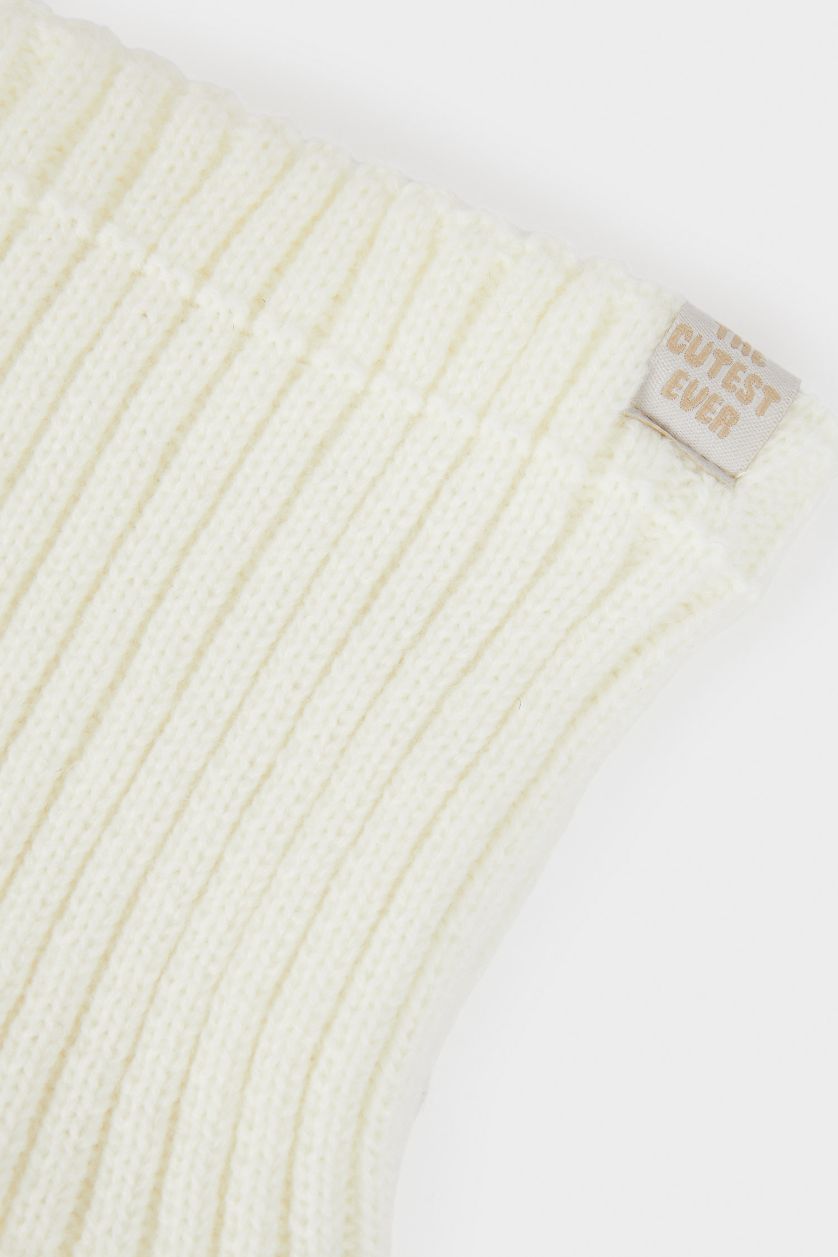 Kız Bebek Beyaz İçi Astarlı Triko Boyunluk Kız Bebek