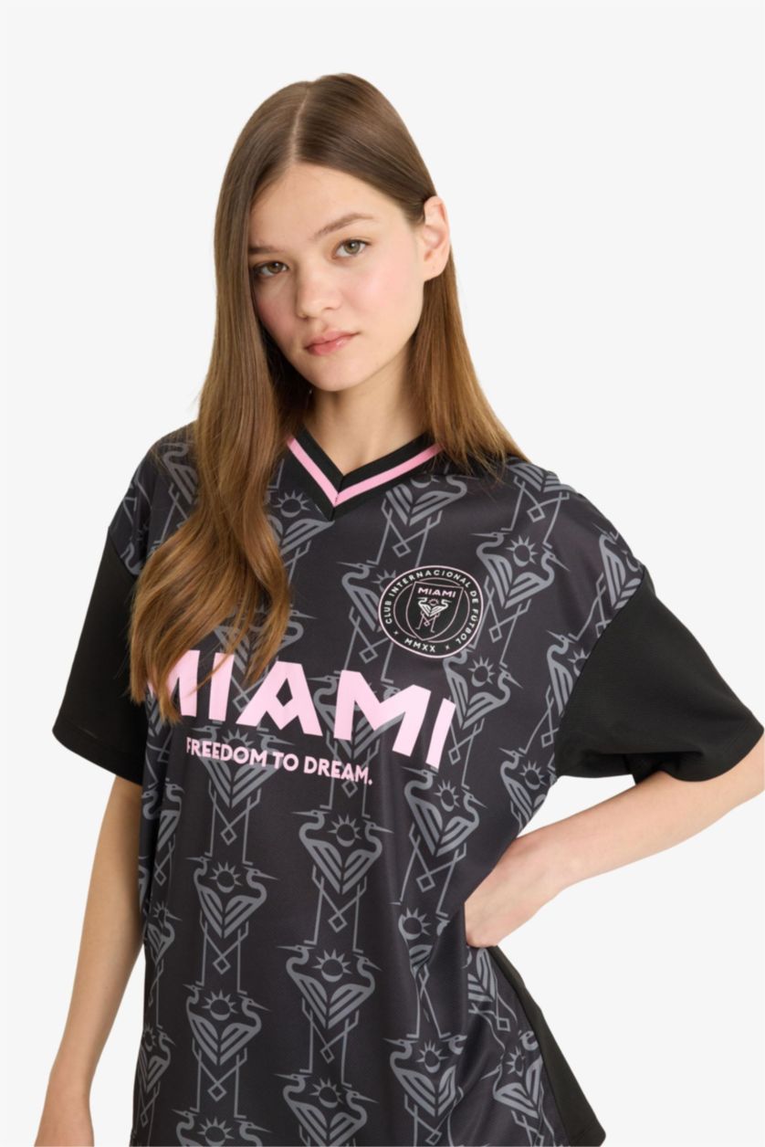 Kadın Siyah MLS Oversize Geniş Kalıp Sırt Baskılı Jakarlı Forma Kumaşı Kısa Kollu Tişört