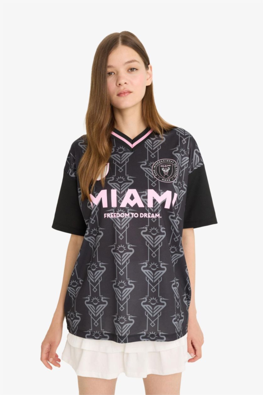 Kadın Siyah MLS Oversize Geniş Kalıp Sırt Baskılı Jakarlı Forma Kumaşı Kısa Kollu Tişört