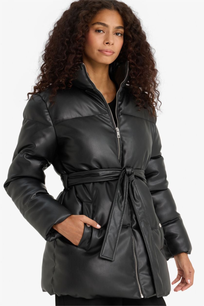 Женщины Черный Водонепроницаемая куртка-парка Regular Fit из искусственной кожи