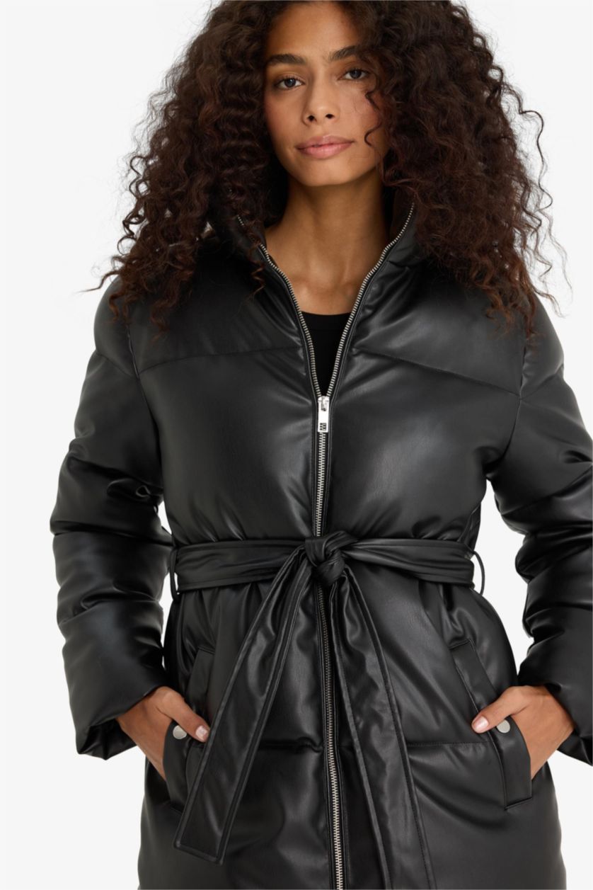 Женщины Черный Водонепроницаемая куртка-парка Regular Fit из искусственной кожи