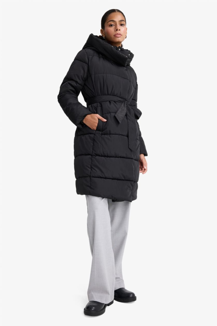 Әйелдерге қара бас киімді Пальто