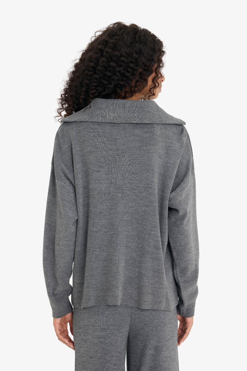 نساء أنثرا Regular Fit Half Zip-Up Pullover