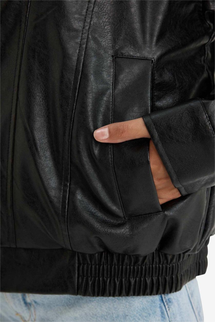 Kadın Siyah Dad Fit Polo Yaka Suni Deri Mont