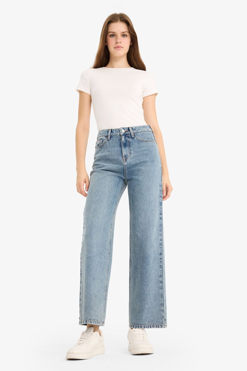 Woman Blue Straight Fit High Waist Long Washed Jeans