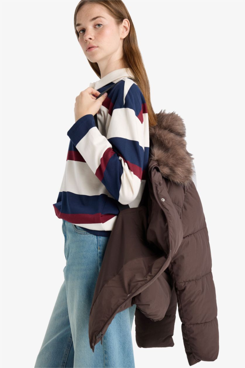 Әйелдерге Қоңыр бас киімді Пальто