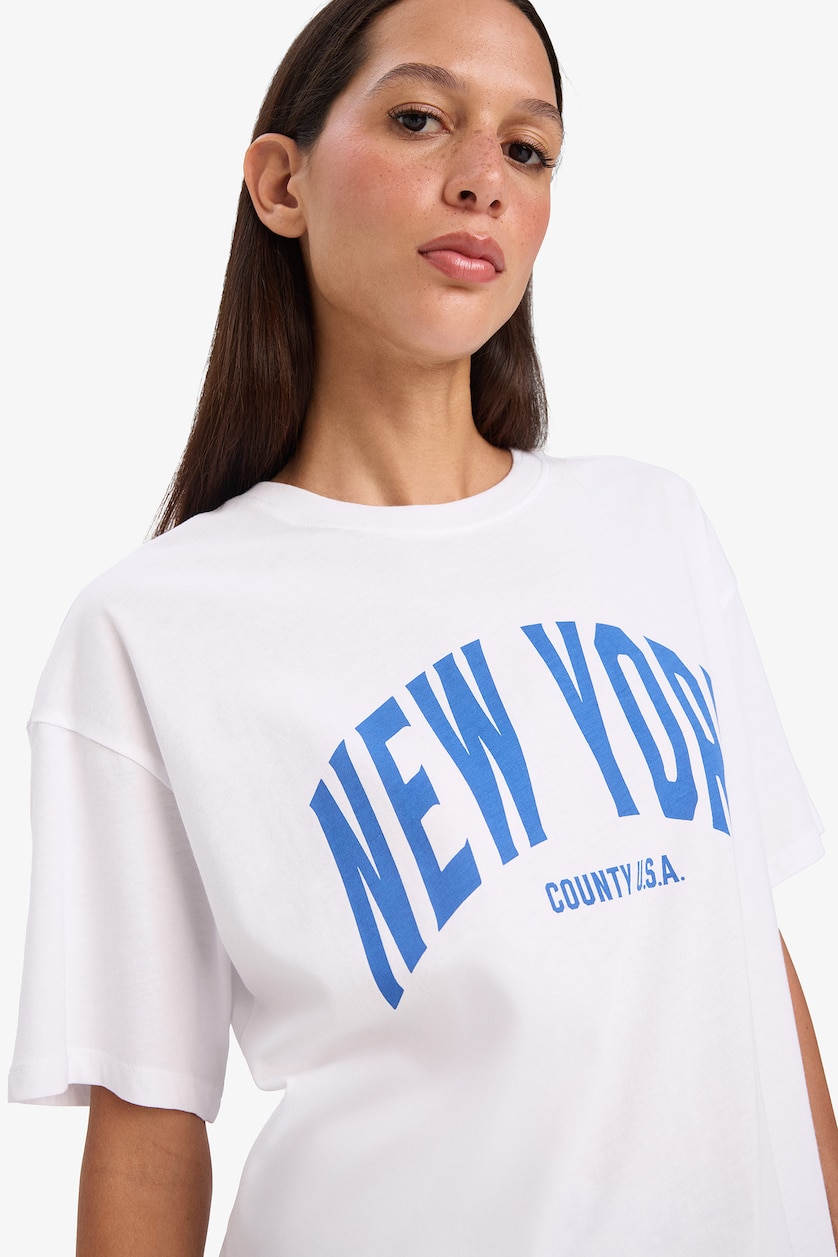 حريمي بيج فاتح Oversize Fit Short Sleeve T-Shirt