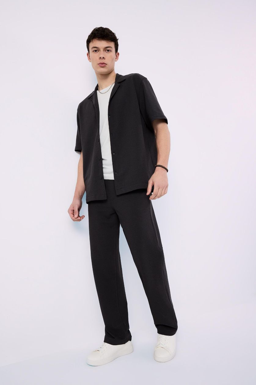 رجال أنثرا بنطرون وايد ليج وايد ليج بثلاثة جيوب