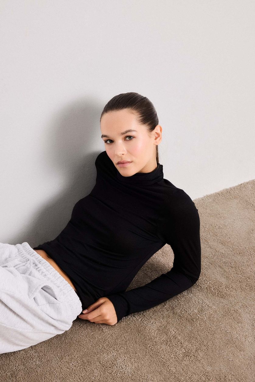 حريمي أسود توب بيجاما كشمير ناعم محكم كم طويل من Fall in Love