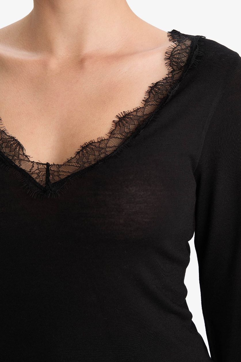 Kadın Siyah Modal Kaşmir Yumuşak Dokulu Dantelli Uzun Kollu Üst