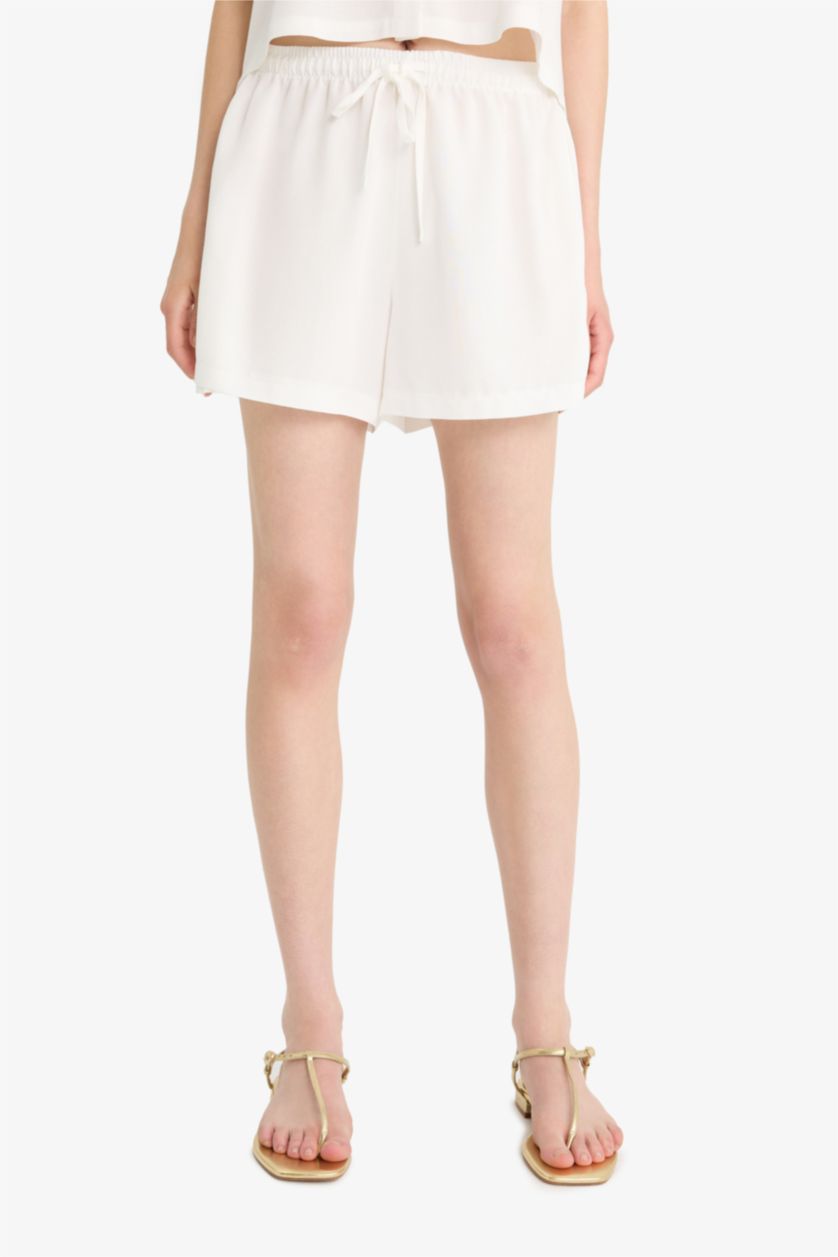 WOMAN White Normal Waist Short Leg Linen Blend Shorts