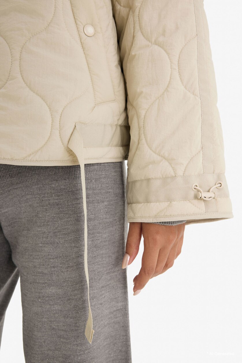 نساء بيج فاتح Puffer Jacket
