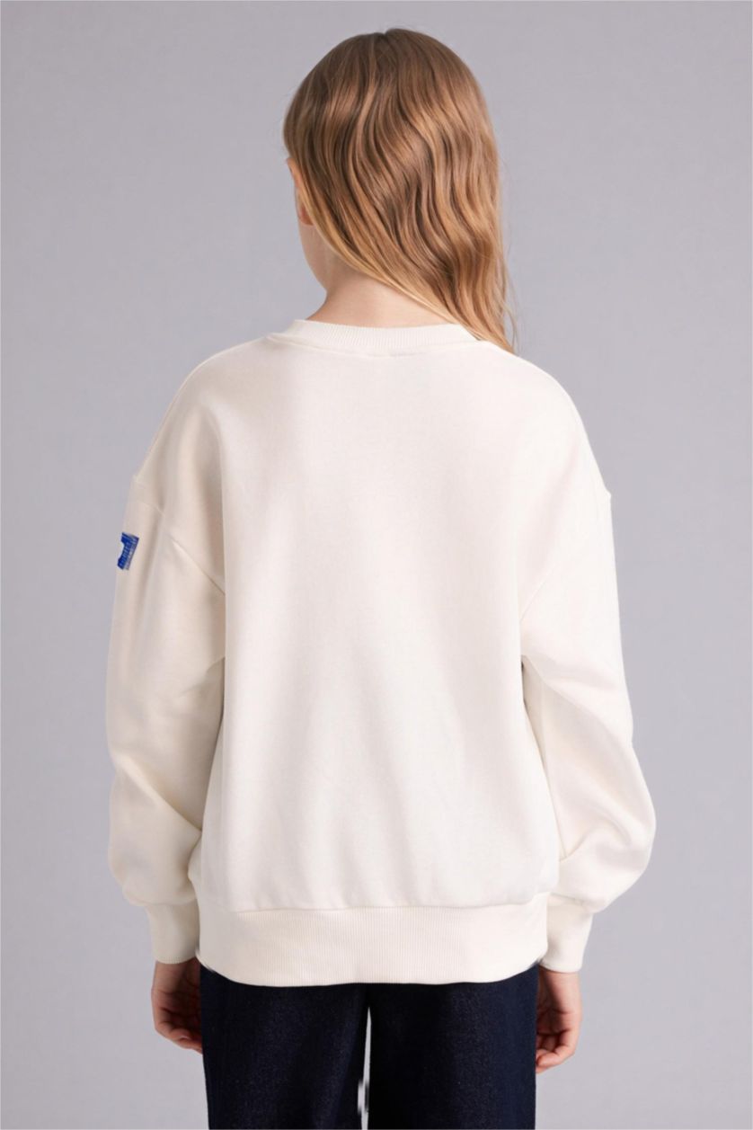 GIRLS & TEENS Ecru Oversize Fit NBA Licensed Crew Neck Sweatshirt