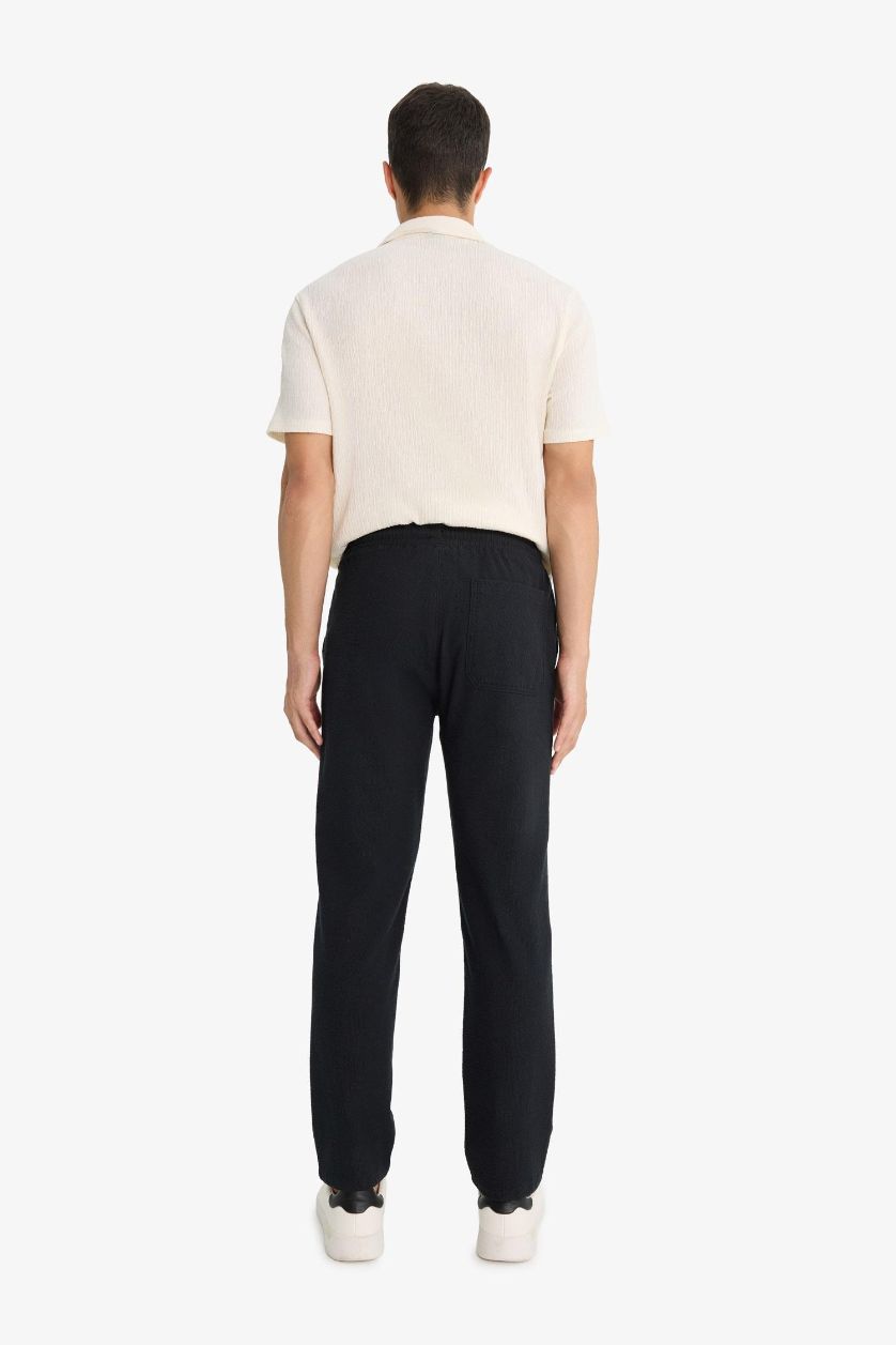 Erkek Lacivert Jogger Fit Beli Bağcıklı Lastikli Cepli Pamuklu Dokulu Pantolon