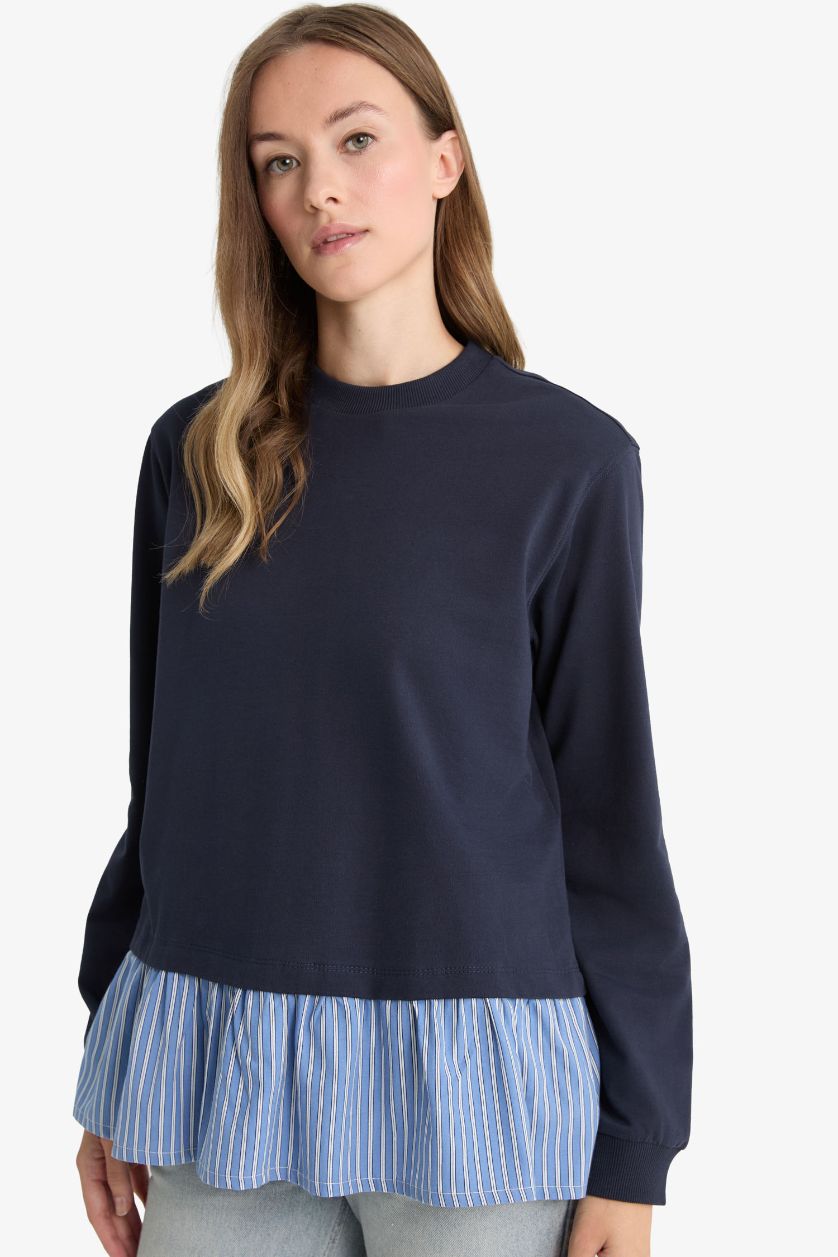 Kadın Lacivert Regular Fit Bisiklet Yaka Etek Ucu Detaylı Sweatshirt Tunik