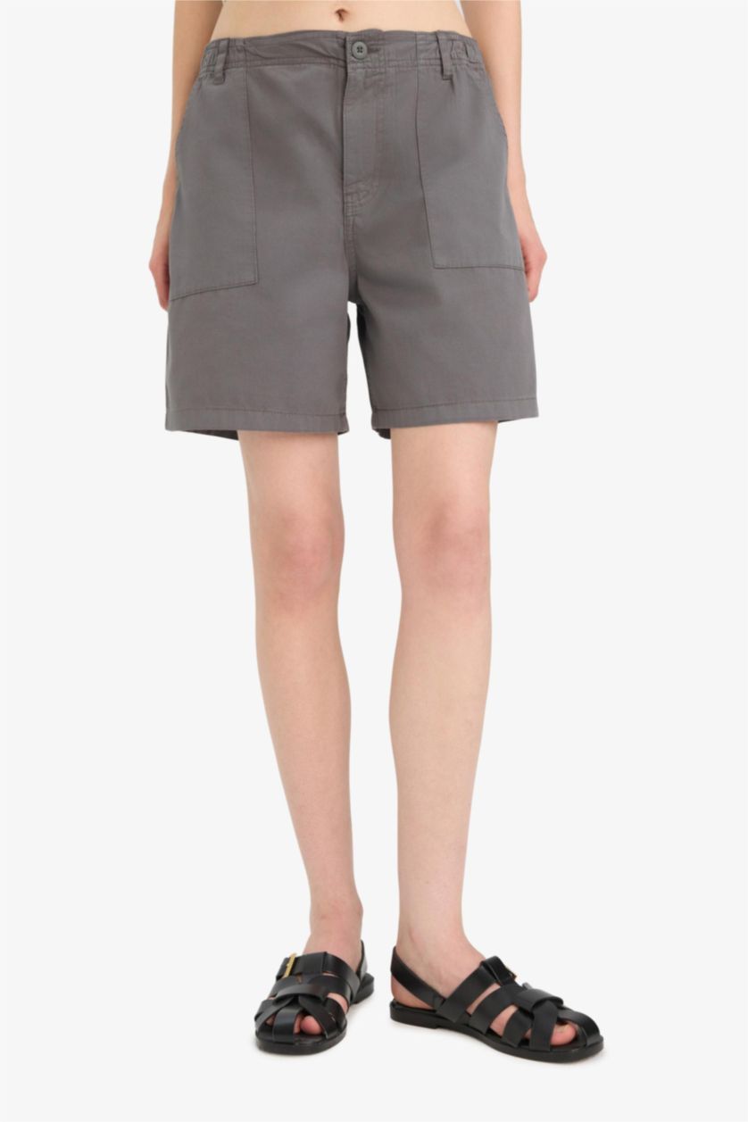 حريمي أنثرا شورت قصير جبردين بخصر عادي