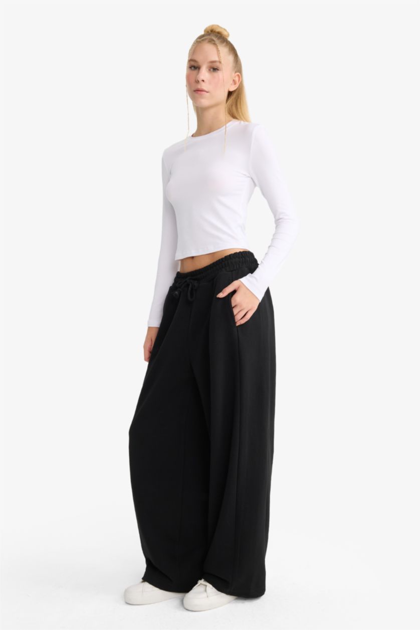 WOMAN Black Trousers