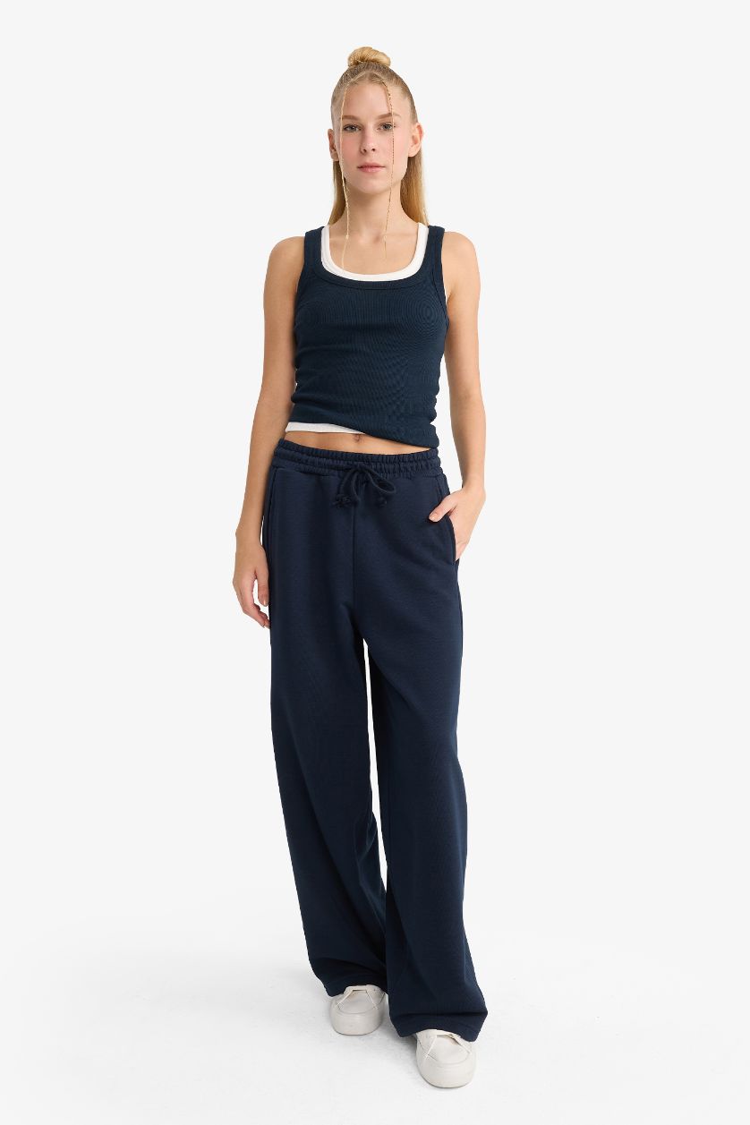 WOMAN NAVY Barrel Fit Trousers